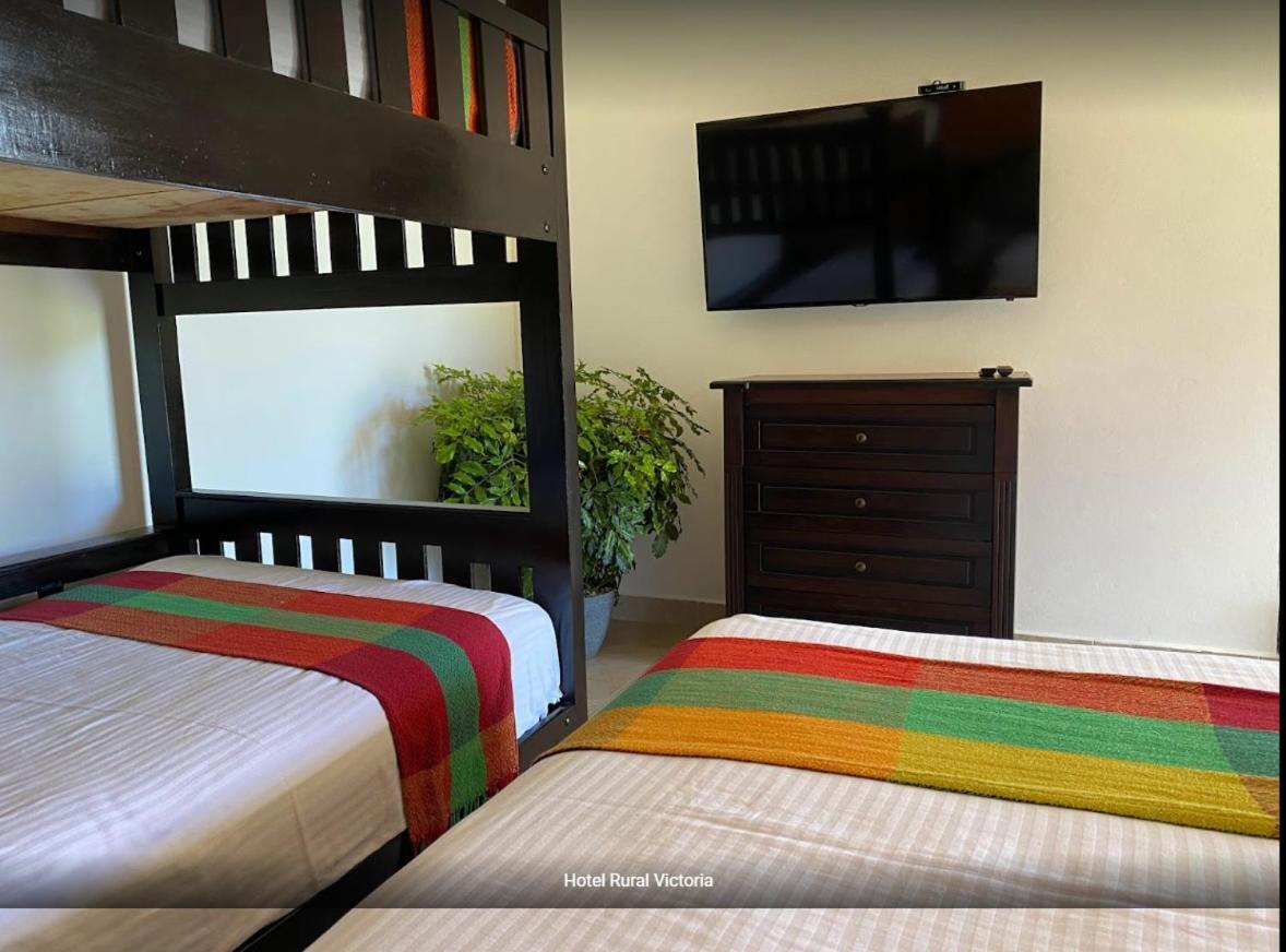 Hotel Boutique Victoria 모요갈파 외부 사진
