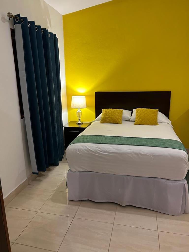Hotel Boutique Victoria 모요갈파 외부 사진